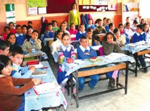 İsteyen başörtüsüyle girecek