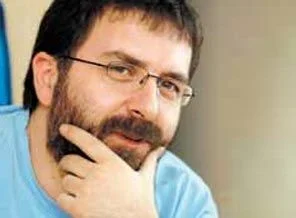 Komutan ağlarsa halk zırlarmış...