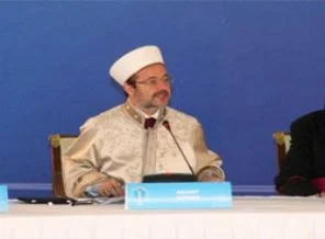 Mehmet Görmez: Dinler arası diyalog olmaz!
