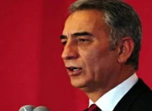 Neden burada olduğumu anlamış değilim