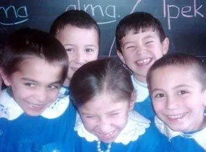 Öğrenciler 360 kilo kapak topladı