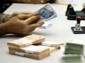Özel bankalar KOBİ'lere verdikleri krediyi kıstı