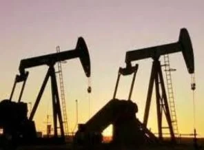 Petrol 100 dolara geriledi