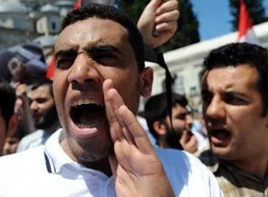 Sudan'da protestolar devam ediyor