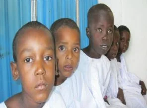 Sudan'da Türk hekimleri 6 bin çocuk sünnet etti