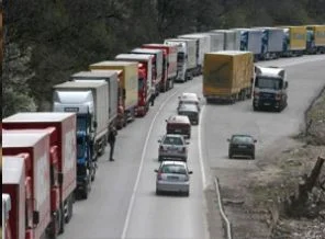 Türk TIR'ları Suriye'ye alınmadı!
