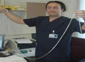 2,5 metrelik solucan çıktı
