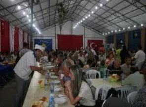 5 bin kişilik iftar çadırı kuruldu