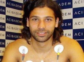 90 dakikada 12.5 km koşuyor