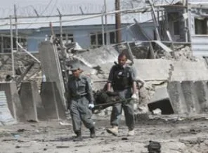 Afganistan'da canlı bomba
