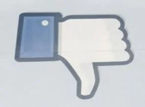 Akıllı telefonlar Facebook'u bitiriyor