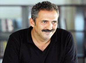 Akrabamın biri komando biri dağda