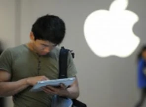 Apple iPad ismine 60 milyon dolar ödedi