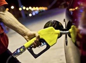 Benzine 12 kuruş zam