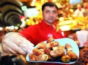 Çarşıda Ramazan bereketi