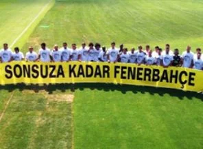 F.Bahçe antrenmanında Yıldırım'a destek