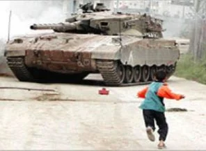 Filistinli çocuklara saatlerce işkence yapılıyor