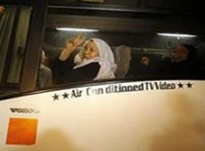 Gazzeli esirlerin yakınlarıyla altı yıl sonra görüştü