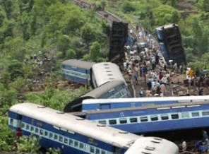Güney Afrika'da tren faciası