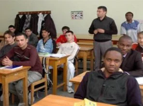 İlahiyata üçten fazla bölüm