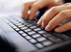'İnternet medyasında çeteler ve tetikçiler var'