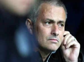Mourinho affedildi