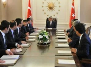 MÜSİAD, raporunu Gül'e sundu FOTO