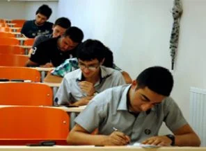 Nükleer mühendis adayları sınava girdi