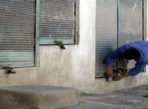 PKK'dan Diyarbakır esnafına kepenk baskısı