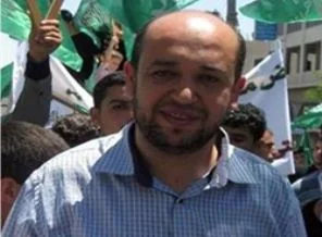 Ramallah yönetimi Filistinli yazarı serbest bıraktı