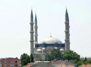 Ramazanı asırlık camilerle karşılayacağız