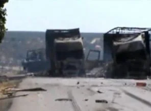 Sınırda 12 Türk TIR'ı yandı