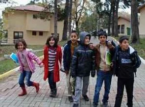 Sıra dışı kalp sesleri çocuklarda hastalık habercisi
