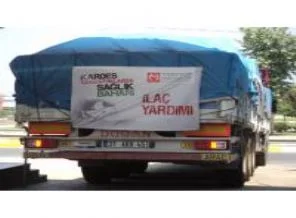 Suriyeli hasta ve yaralılara ilaç yardımı