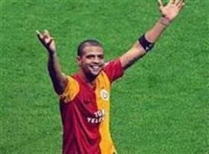 Taraftarlar Melo için çıldırdı!