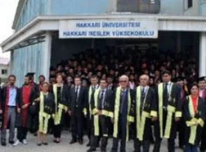 Üniversiteye Kürtçe isim