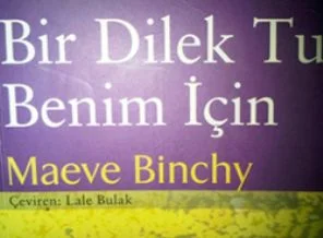 Yazar Maeve Binchy hayatını kaybetti