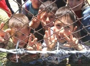 1 general ile birlikte 570 Suriyeli Türkiye'ye sığındı
