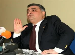 Ahmet Özal'a icra şoku