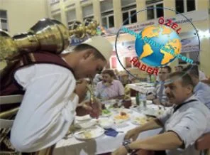Arnavutluk'ta toplu iftar