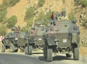 Askeri konvoya mayınlı tuzak