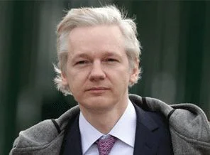 Assange'ın sığınma talebi kabul edildi!