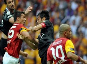 Beşiktaş, G.Saray niyetine: 6-0
