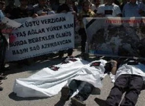 Beşiktaşlı taraftalardan Quresma protestosu