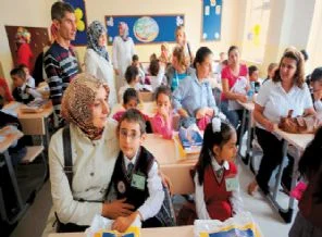 Bu yıl sınıflar 100 kişi!