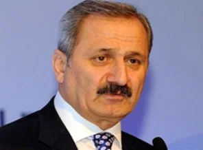 Büyüme hedefimiz yüzde 4