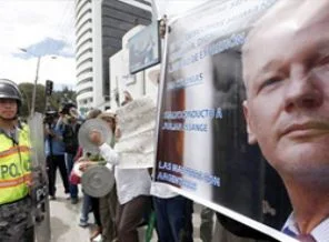 Ekvador'da 'Assange' protestosu