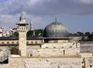 El Aksa'da itikafa girmeye zorluklar çıkarıldı