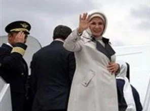 Emine Erdoğan, Myanmar'a gitti