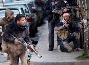 Esed'in güvenlik müdürü ÖSO'ya esir düştü!
